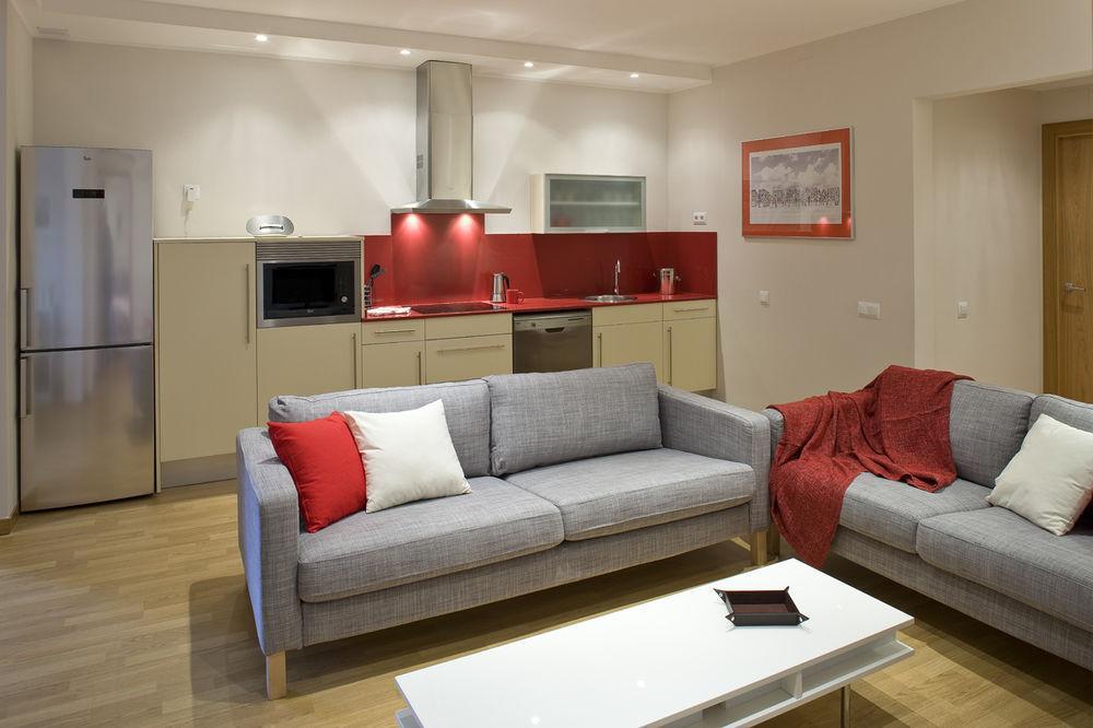 Hotel Pelayo Barcelona Bagian luar foto