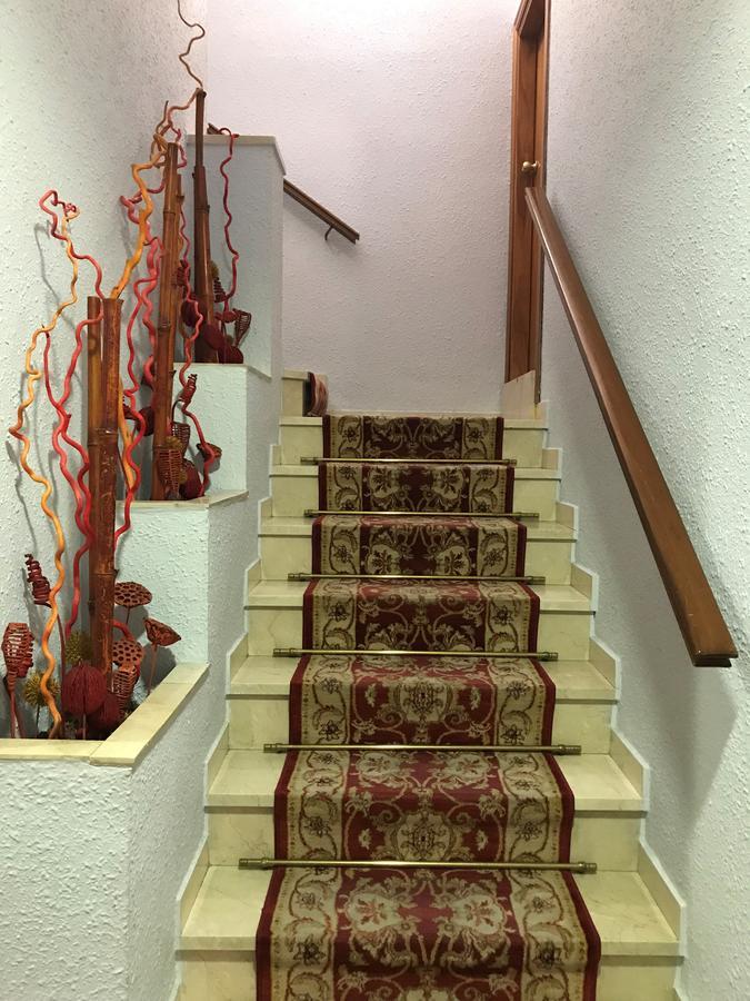 Hotel Pelayo Barcelona Bagian luar foto